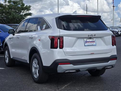 2026 Kia Sorento LX