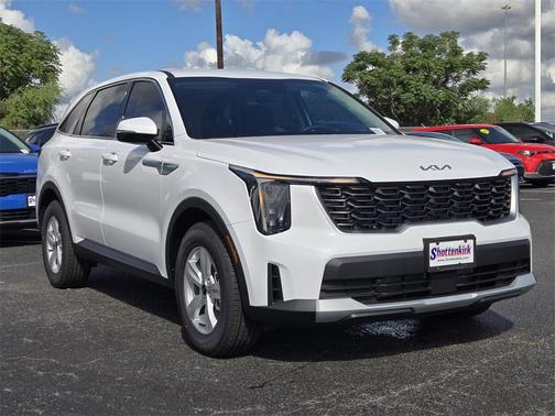 2026 Kia Sorento LX
