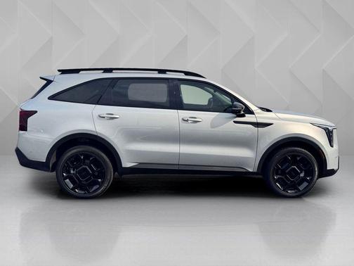 Ivory Silver 2026 Kia Sorento SX
