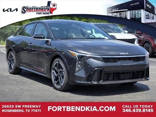 2025 Kia K4 GT-Line