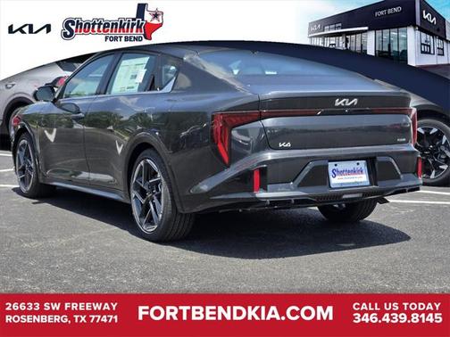 2025 Kia K4 GT-Line