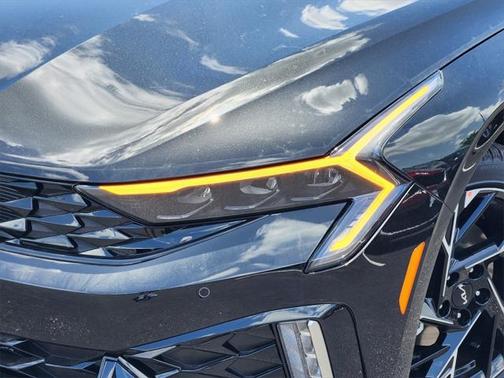 2025 Kia K5 GT-Line