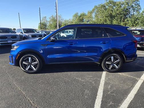 2022 Kia Sorento EX
