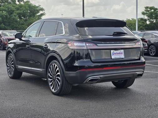 2022 Lincoln Nautilus Black Label