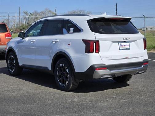 2025 Kia Sorento S