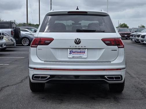 2024 Volkswagen Tiguan 2.0T SEL R-Line 4MOTION