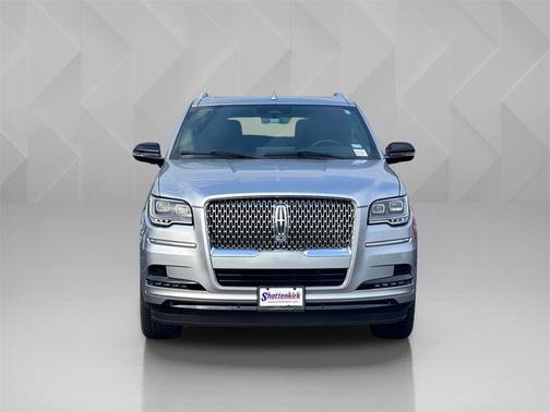 2024 Lincoln Navigator Premiere