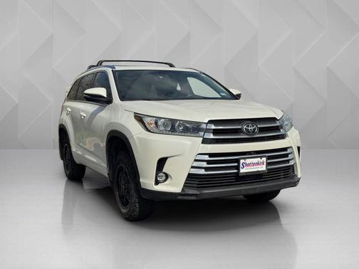 2019 Toyota Highlander Limited Platinum