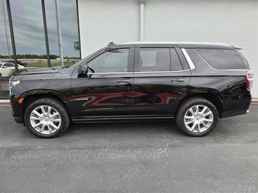 2023 Chevrolet Tahoe 4WD High Country