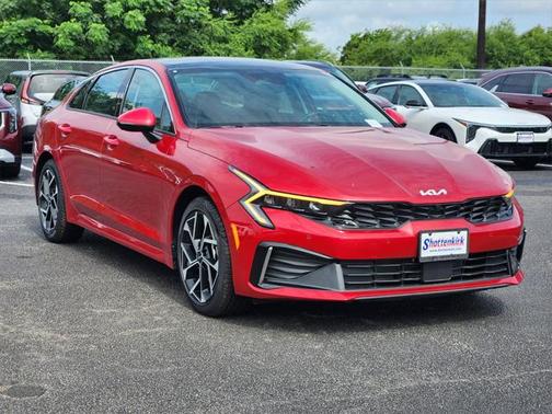 2025 Kia K5 EX