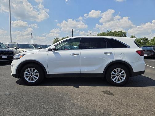 2018 Kia Sorento LX