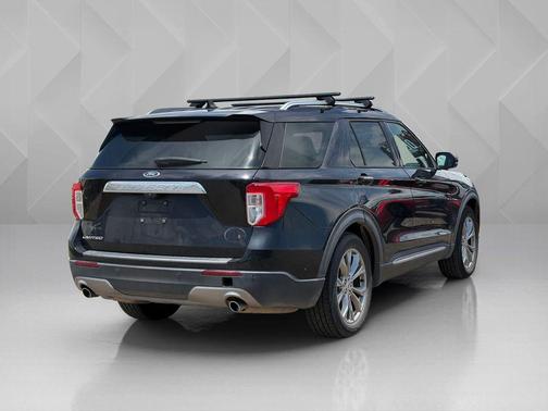 Black Metallic 2021 Ford Explorer Limited