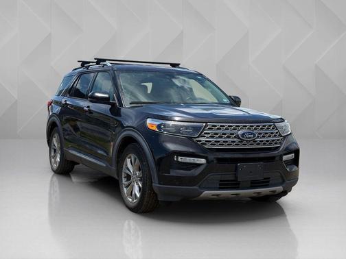 Black Metallic 2021 Ford Explorer Limited