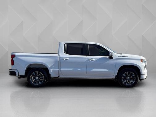 Summit White 2023 Chevrolet Silverado 1500 RST