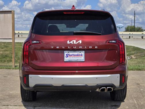 2024 Kia Telluride S
