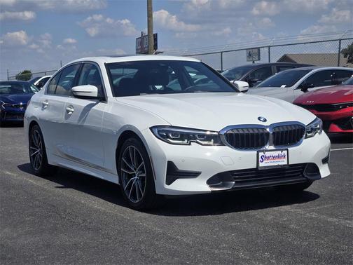 2020 BMW 330 330i