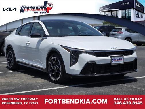 2025 Kia K4 GT-Line