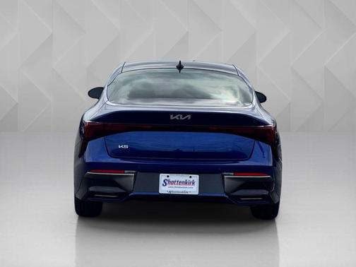 2026 Kia K5 EX