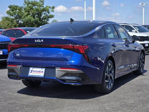 2026 Kia K5 EX