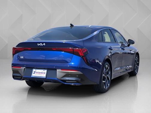 2026 Kia K5 EX