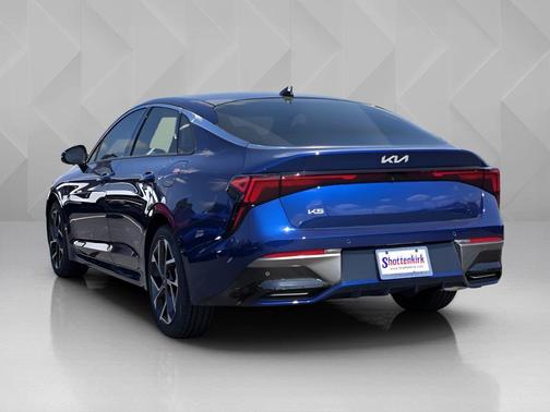 2026 Kia K5 EX
