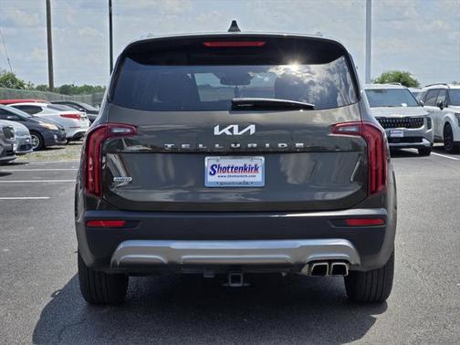 2022 Kia Telluride SX