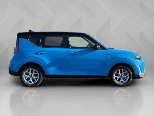 2024 Kia Soul S