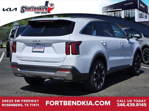 2025 Kia Sorento EX