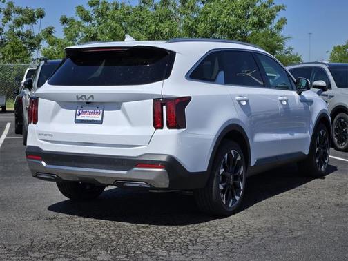 2025 Kia Sorento EX