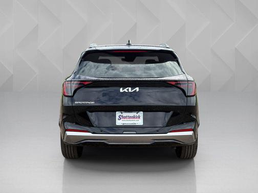 Black 2026 Kia Sportage LX