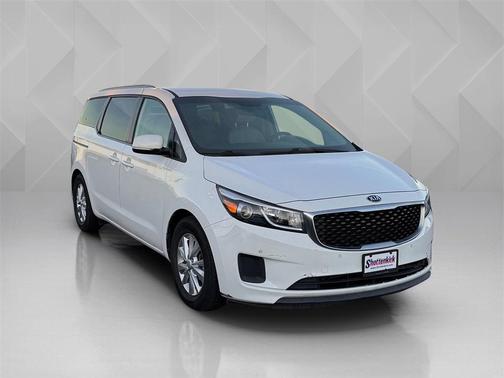 2017 Kia Sedona LX