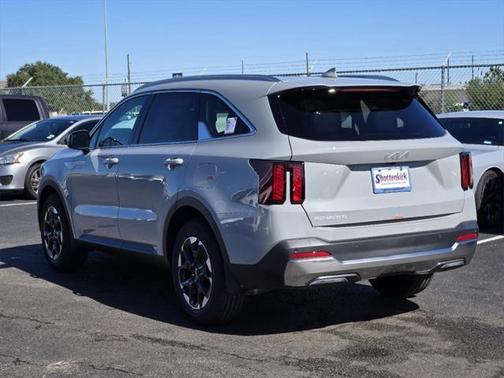 2025 Kia Sorento S
