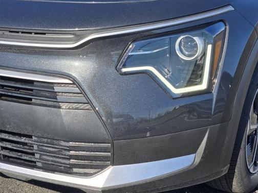 2025 Kia Niro EX