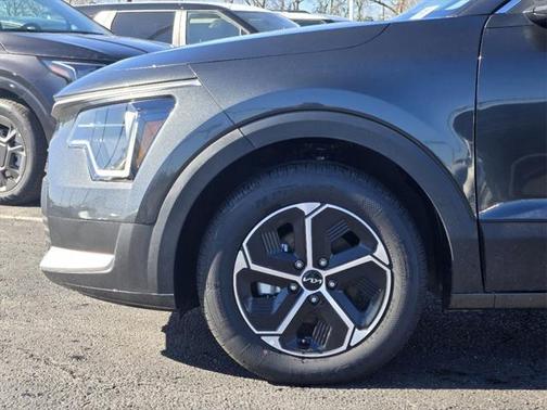 2025 Kia Niro EX