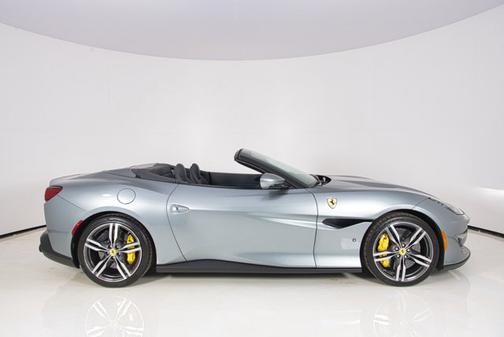 2019 Ferrari Portofino .