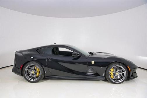 2020 Ferrari 812 Superfast Base