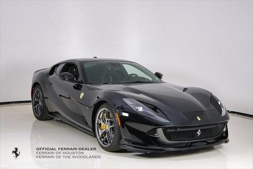 2020 Ferrari 812 Superfast Base