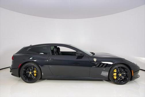 2020 Ferrari GTC4Lusso T