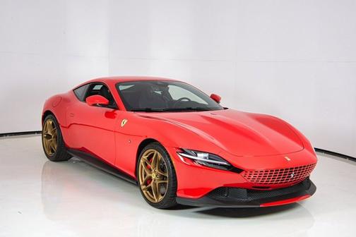 2022 Ferrari Roma .