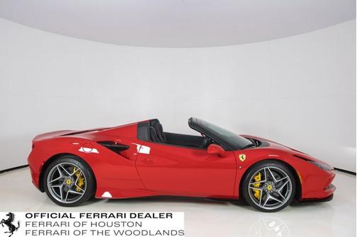 2022 Ferrari F8 Spider .