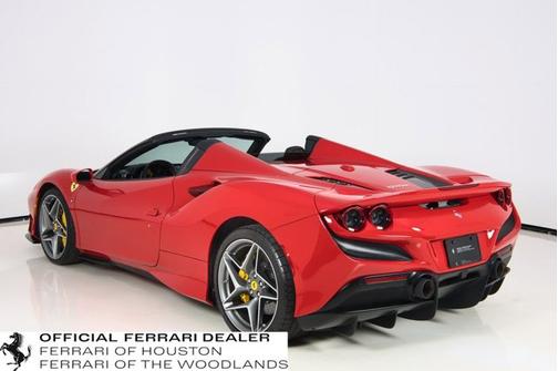 2022 Ferrari F8 Spider .