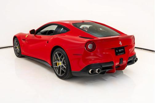 Rosso Corsa 2015 Ferrari F12berlinetta Berlinetta