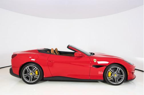 2019 Ferrari Portofino .