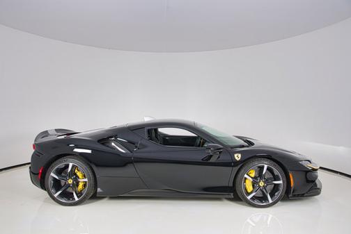 2022 Ferrari SF90 Stradale .