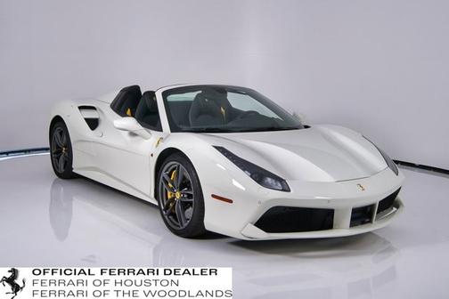 2017 Ferrari 488 Spider .