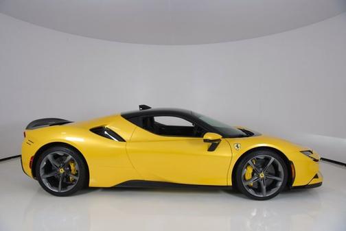 2022 Ferrari SF90 Stradale .