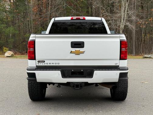 2017 Chevrolet Silverado 2500 LT