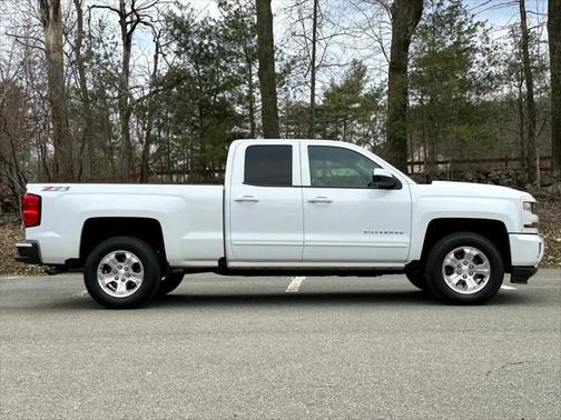2017 Chevrolet Silverado 1500 2LT