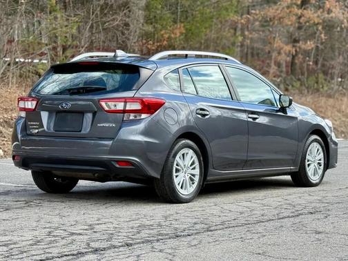 2018 Subaru Impreza 2.0i Premium