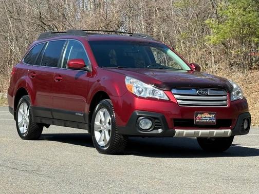 Burgundy 2013 Subaru Outback 2.5i Limited